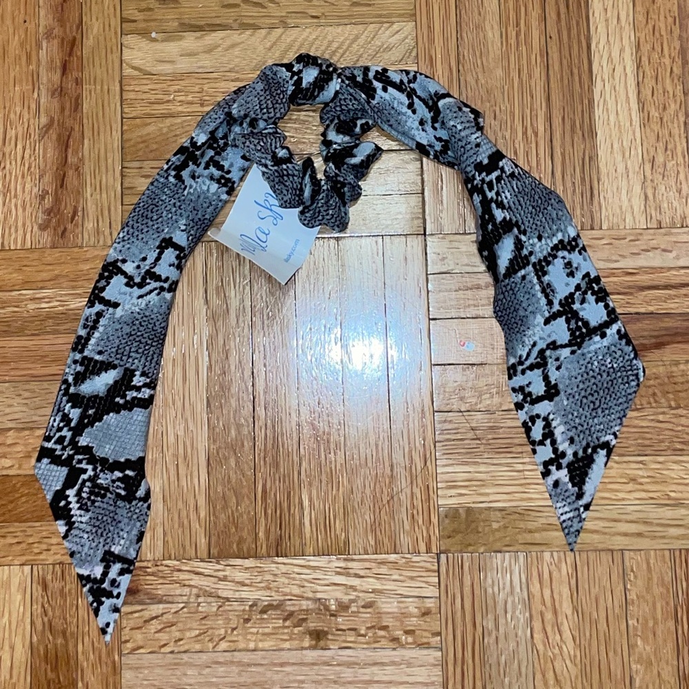 Vanilla Sky Snakeskin Print Scrunchie with Ribbon